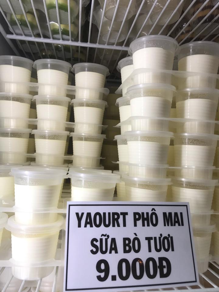 Yaourt Phômai sữa bò tươi-duoc-ban-tai-Yaourt phômai nhà làm -thủy