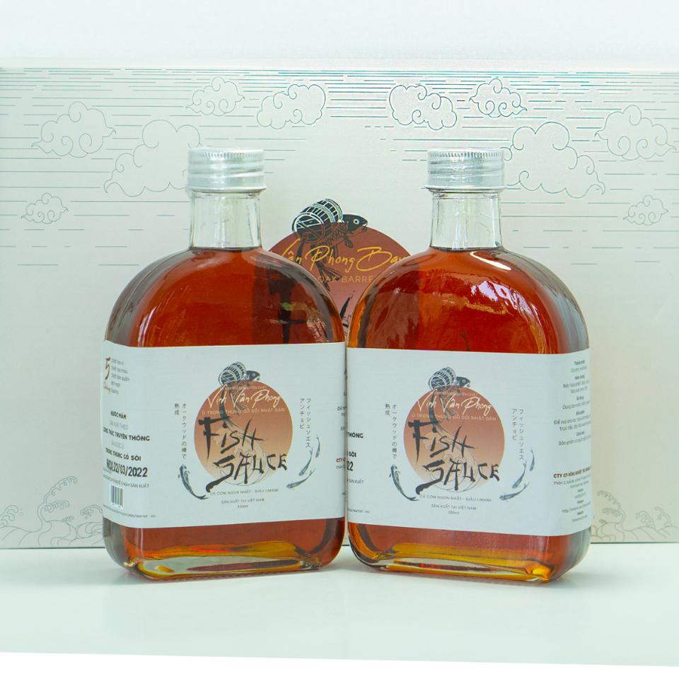 Nước mắm vịnh Vân Phong (hộp 2 chai 330ml) (DR0069-L01)-duoc-ban-tai-Minh Phát Emart