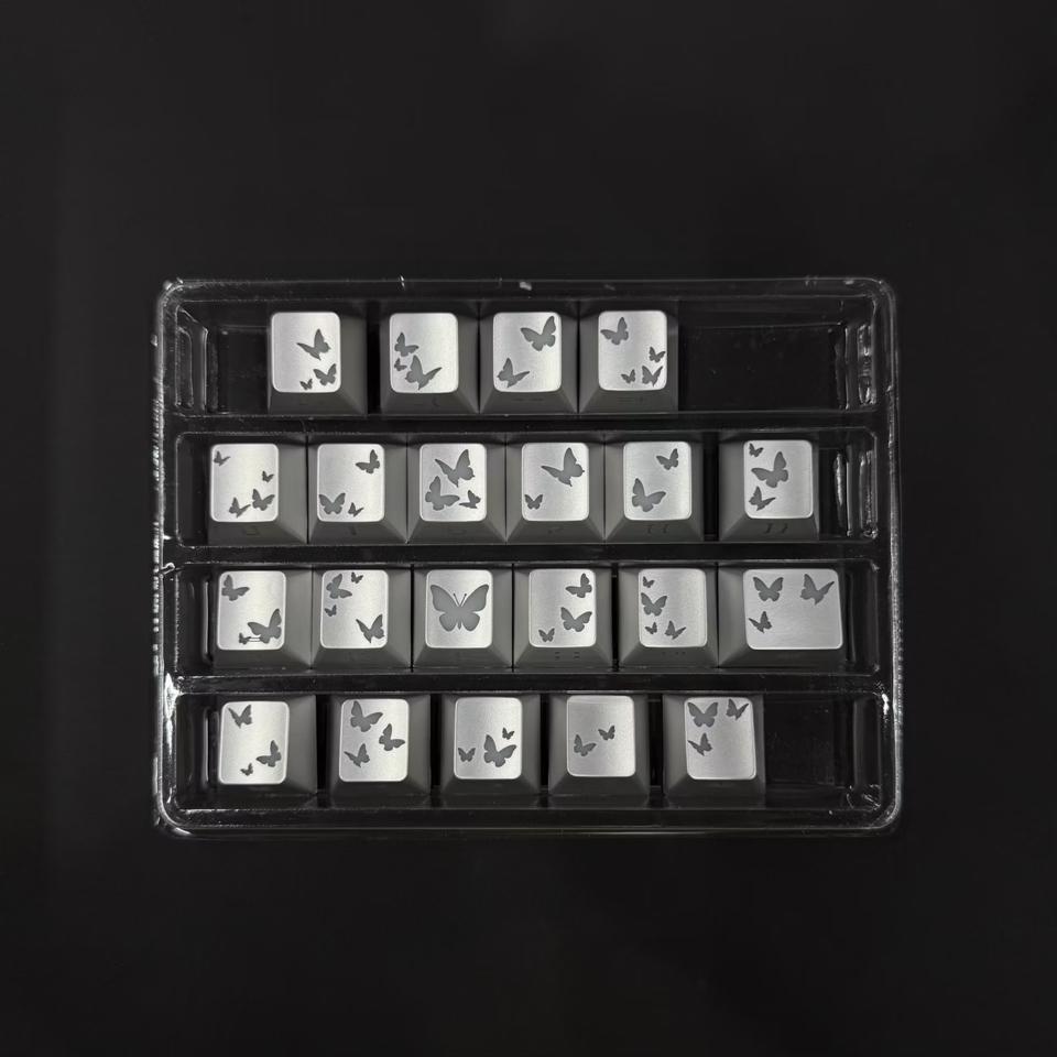 Keycap xuyên led màu bạc-duoc-ban-tai-KA Studio Q7