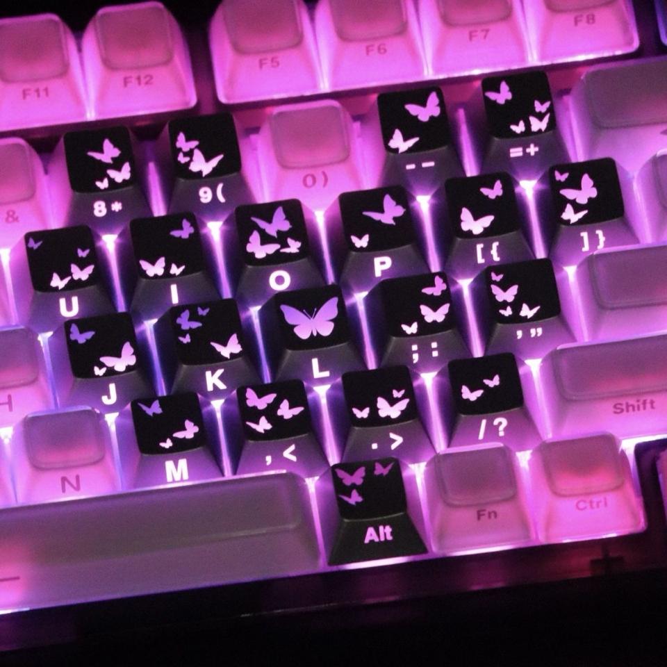 Keycap xuyên led màu đen-duoc-ban-tai-KA Studio Q7