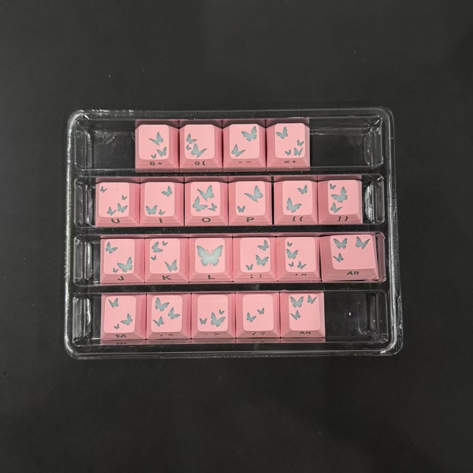 Keycap xuyên led màu hồng-duoc-ban-tai-KA Studio Q7