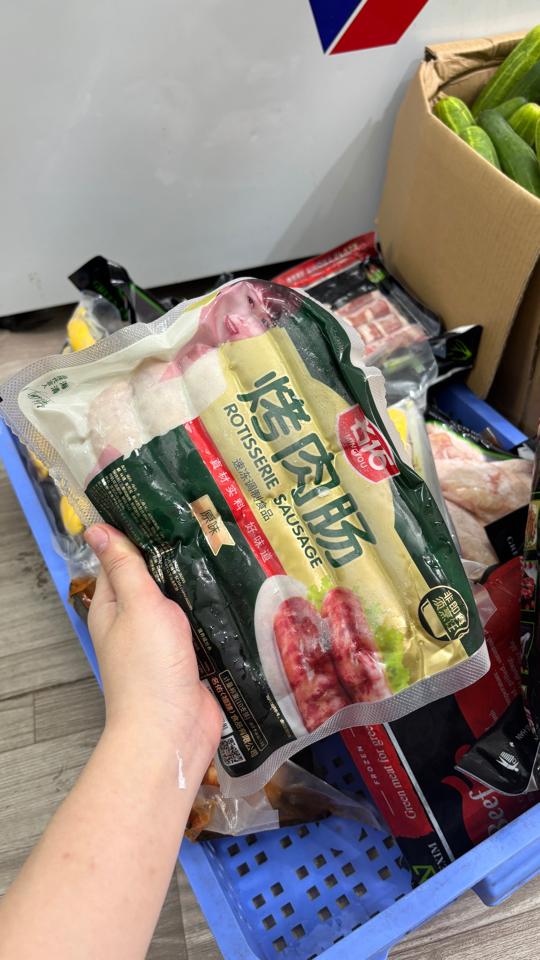 lạp xưởng xanh-duoc-ban-tai-Happy Tổng Kho