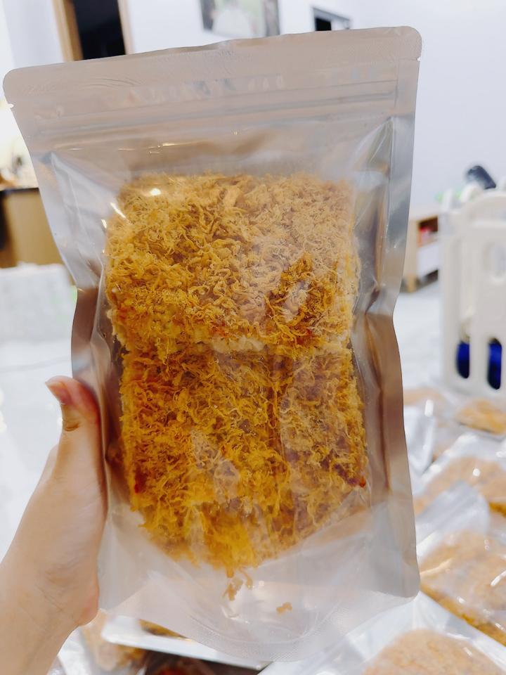 Cơm cháy chà bông -duoc-ban-tai-HEGEN Milktea