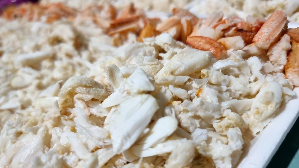 GHẸ DĨA-duoc-ban-tai-Hải Sản Xuân Tiếng