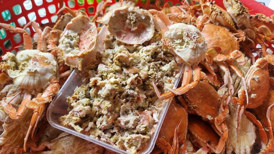 Gạch ghẹ hộp 250gr-duoc-ban-tai-Hải Sản Xuân Tiếng