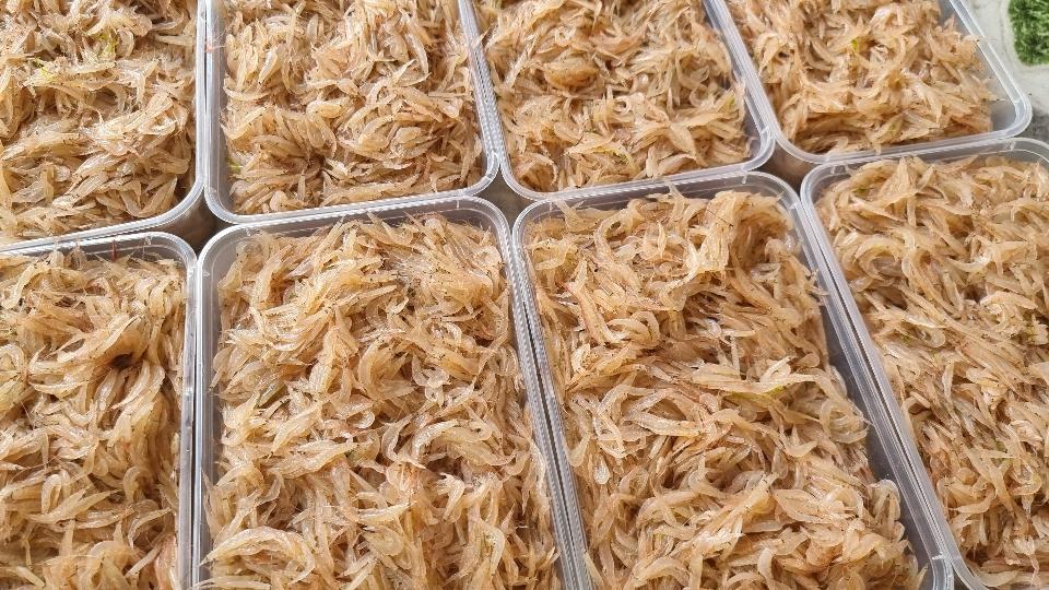 Ruốt tươi-duoc-ban-tai-Hải Sản Xuân Tiếng