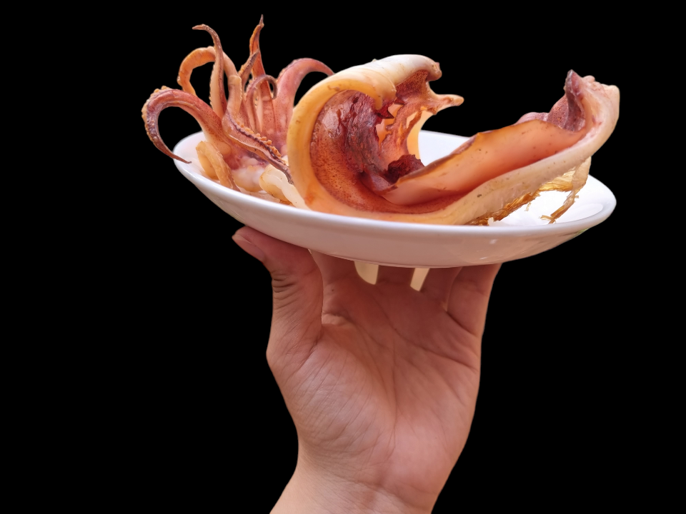 MỰC ỐNG 1 NẮNG-duoc-ban-tai-Hải Sản Xuân Tiếng