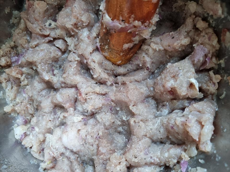 Chả cá nạo thịt-duoc-ban-tai-Hải Sản Xuân Tiếng