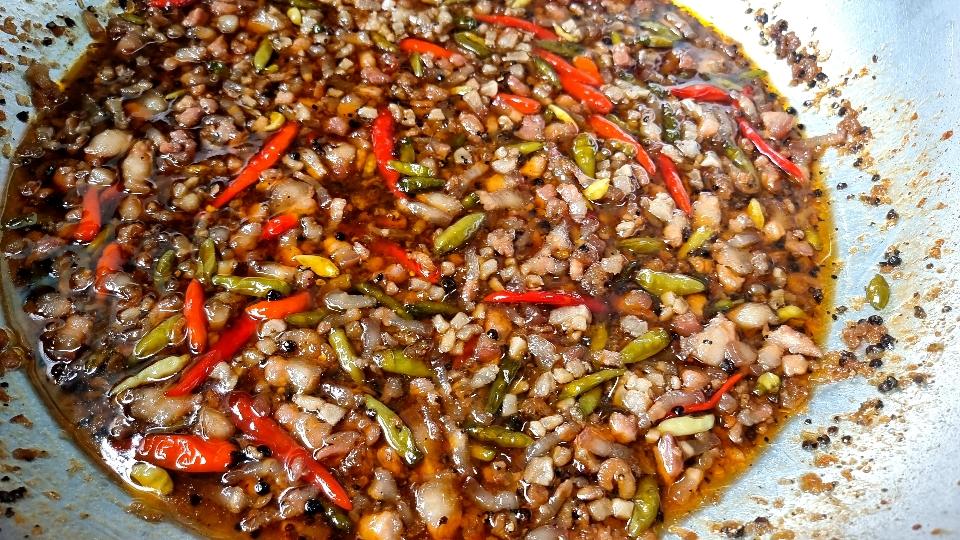 Mắm kho quẹt-duoc-ban-tai-Hải Sản Xuân Tiếng