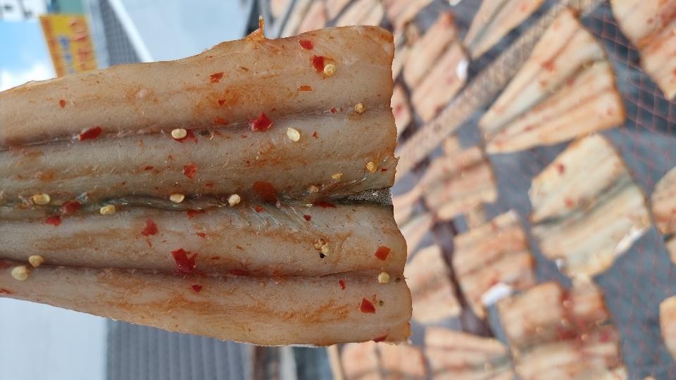 Cá xương xanh 1 nắng-duoc-ban-tai-Hải Sản Xuân Tiếng