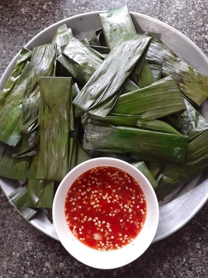 Bánh lọc lá chuối-duoc-ban-tai-Hải Sản Xuân Tiếng