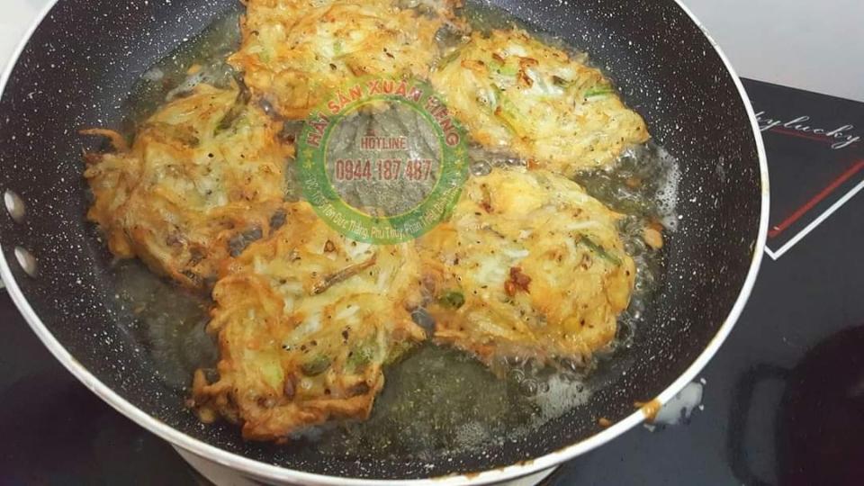 Cá cơm mờm ( cơm sữa)-duoc-ban-tai-Hải Sản Xuân Tiếng
