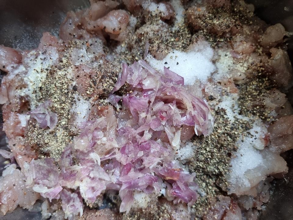 Chả cá nạo thịt-duoc-ban-tai-Hải Sản Xuân Tiếng