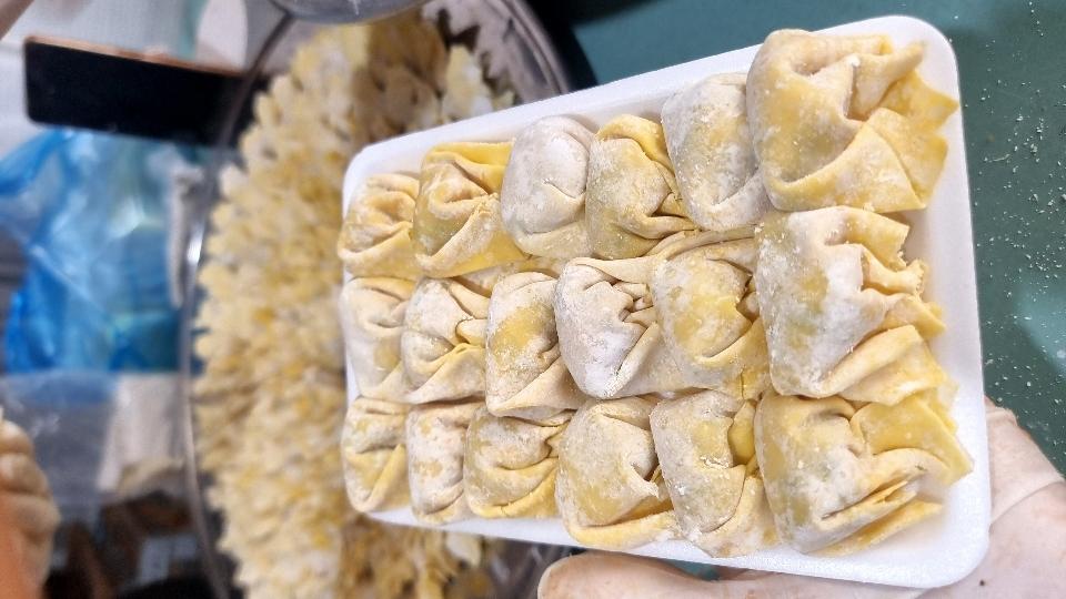 Hoành thánh vĩ 250gr-duoc-ban-tai-Hải Sản Xuân Tiếng