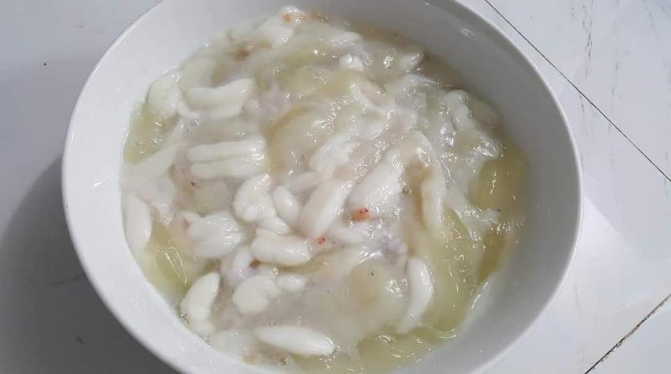 Trứng mực ( cơm mực)-duoc-ban-tai-Hải Sản Xuân Tiếng