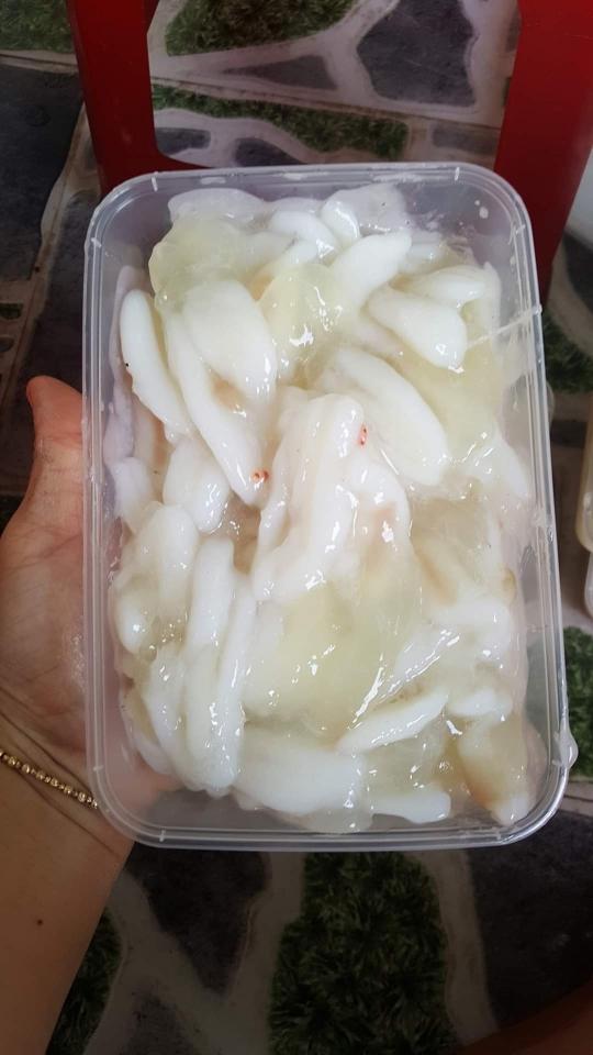 Trứng mực ( cơm mực)-duoc-ban-tai-Hải Sản Xuân Tiếng
