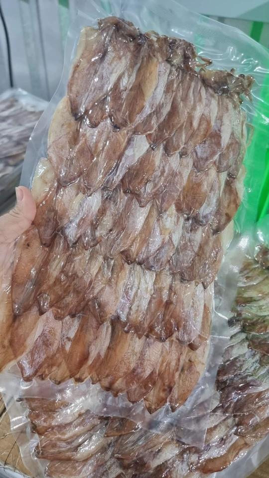 KHÔ MỰC CÂU-duoc-ban-tai-Hải Sản Xuân Tiếng