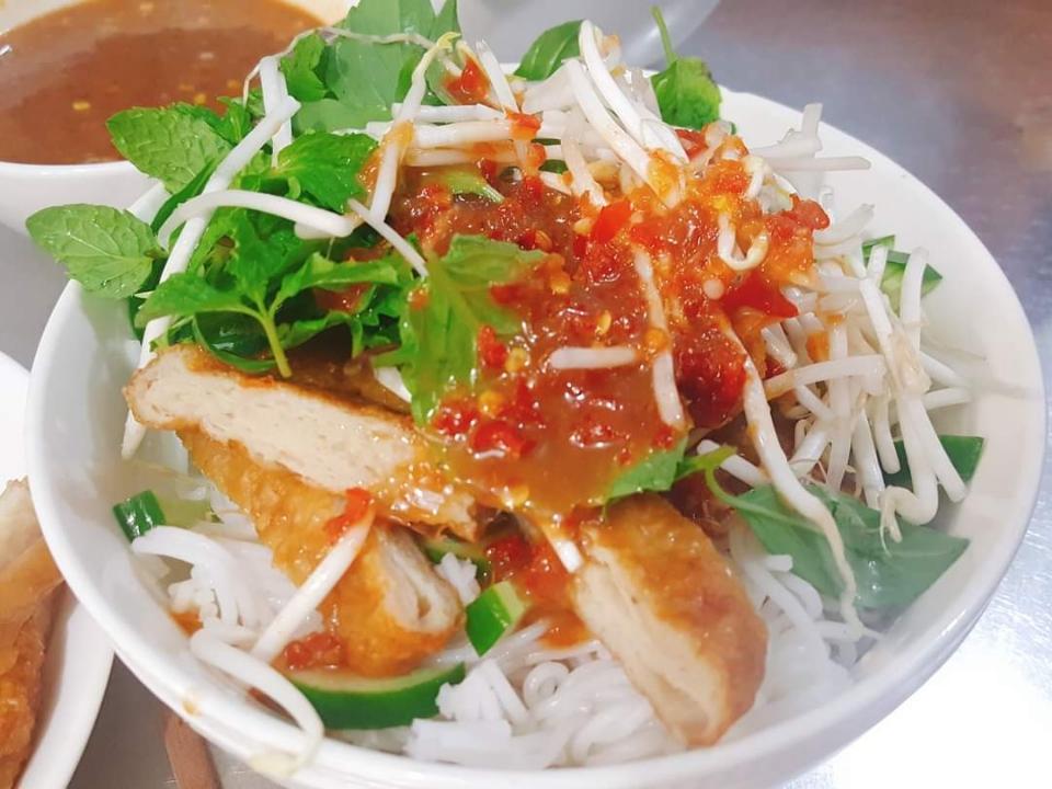 Mắm nêm-duoc-ban-tai-Hải Sản Xuân Tiếng