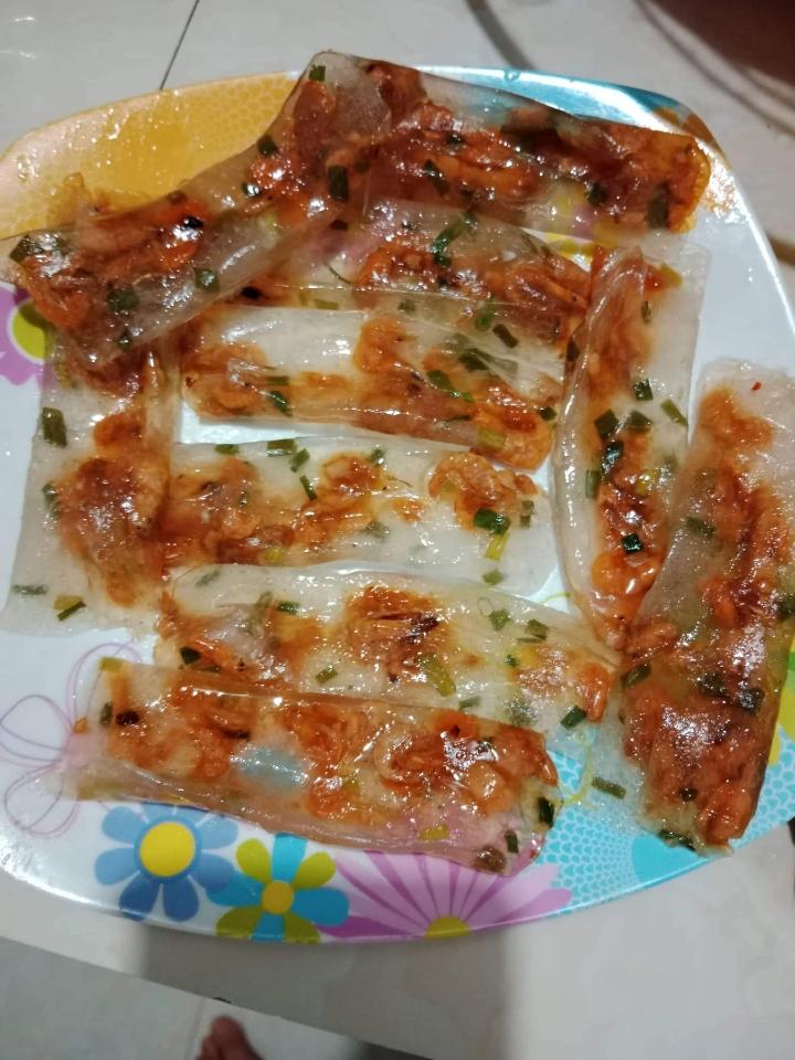 Bánh lọc lá chuối-duoc-ban-tai-Hải Sản Xuân Tiếng