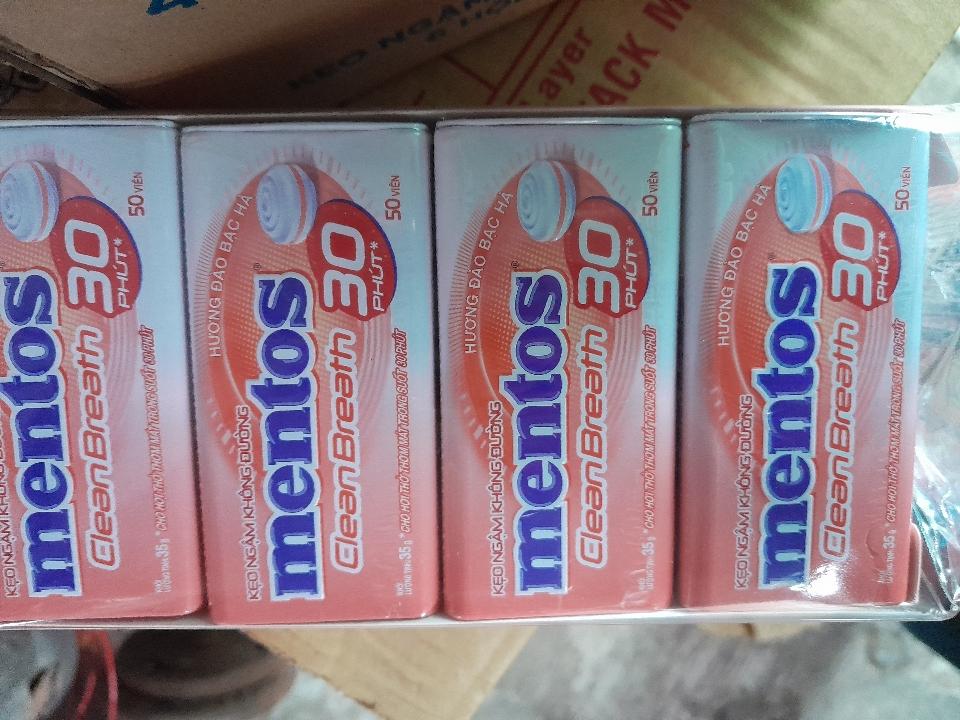 Mentos thiếc vàng-duoc-ban-tai-LIÊN HOÀ (PHÂN PHỐI KẸO SINGUM COOLARI, DOUBLEMINT, HUBBA, SUGUS, SOCOLA SNICKER , M&M ,TWIX,CHAO TÂN LONG AN)