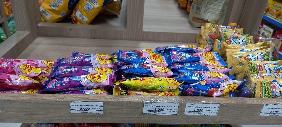 Que gum (36 que)-duoc-ban-tai-LIÊN HOÀ (PHÂN PHỐI KẸO SINGUM COOLARI, DOUBLEMINT, HUBBA, SUGUS, SOCOLA SNICKER , M&M ,TWIX,CHAO TÂN LONG AN)