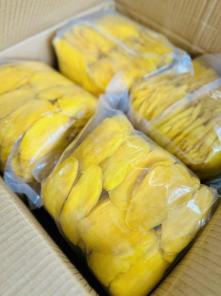 Xoài sấy dẻo 1kg-duoc-ban-tai-MIHO FOOD