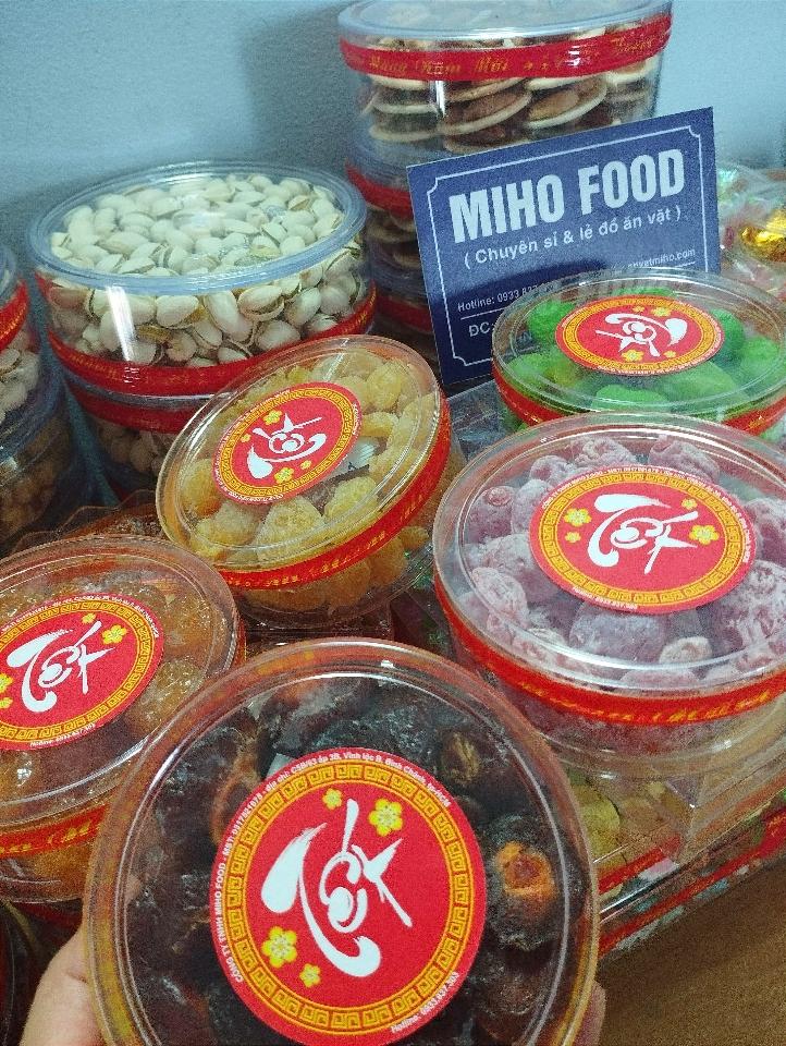 Ô mai hộp tròn 250gr ( hộp ngẫu nhiên)-duoc-ban-tai-MIHO FOOD