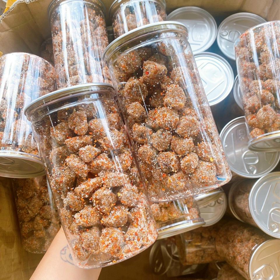 Me tắc muối ớt hũ pet-duoc-ban-tai-MIHO FOOD