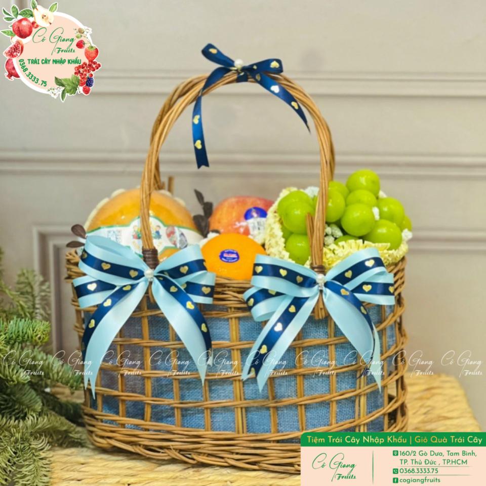 Giỏ trái cây basic-duoc-ban-tai-Cô Giang Fruits