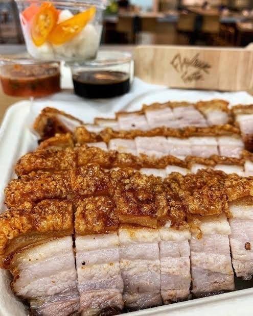 Heo quay Ba rọi rút sườn nửa kg -duoc-ban-tai-C An