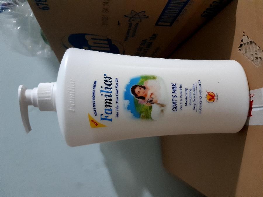 Sữa tắm dê chai 1200ml/ 12 chai-duoc-ban-tai-ĐẠI LÝ TỔNG HỢP NGỌC TỶ