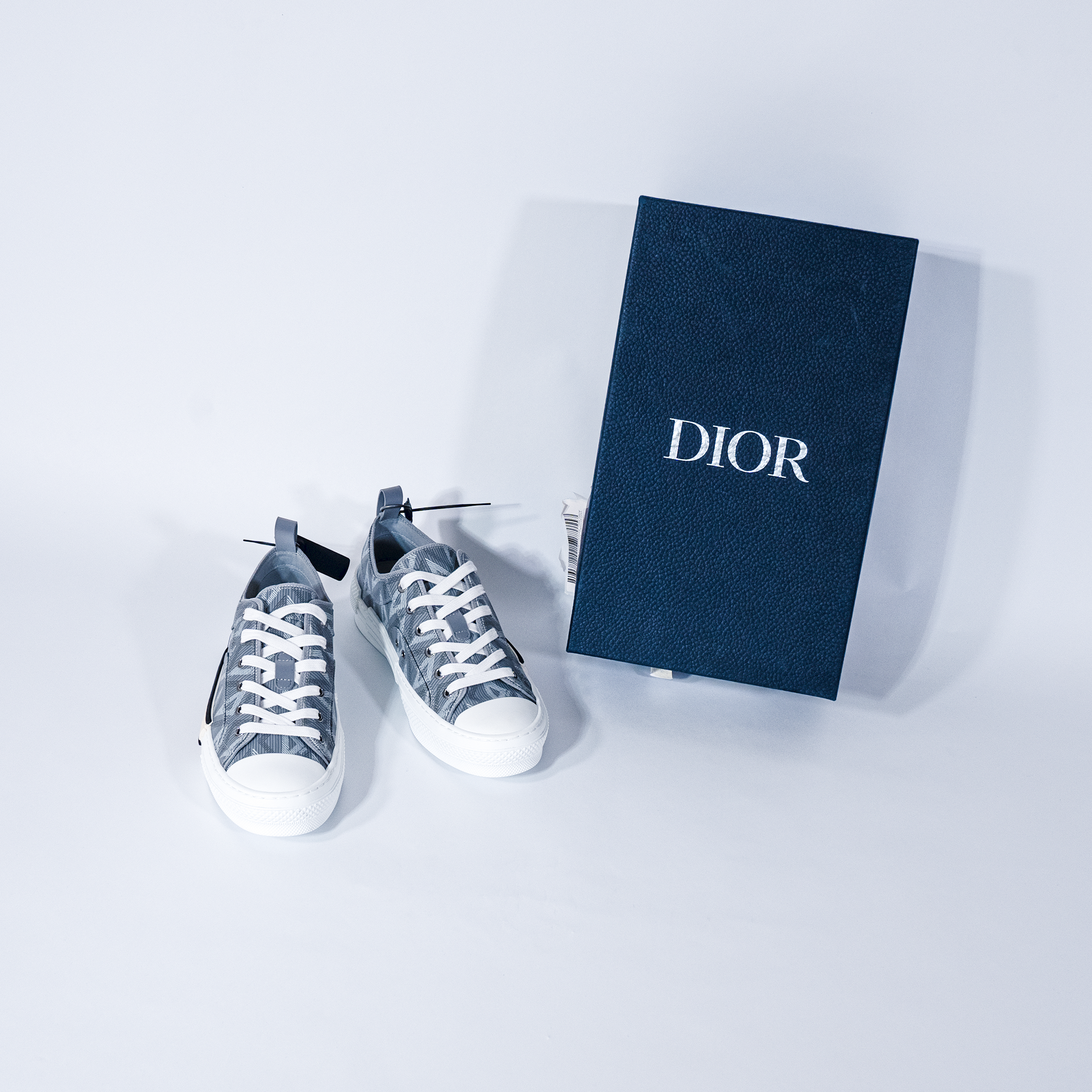 Dior B23 LT CD Diamond Canvas-duoc-ban-tai-AnDi Authentic Luxury