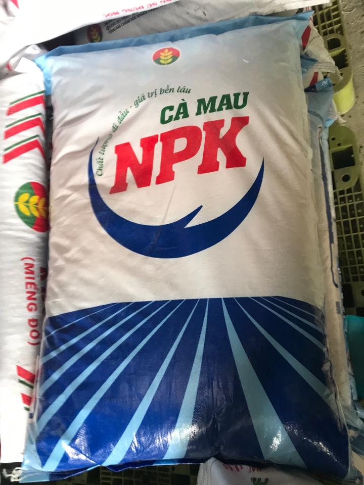 Phân Npk càu mau 16-16-8   50kg-duoc-ban-tai-CỬA HÀNG VTNN HOÀNG METRO