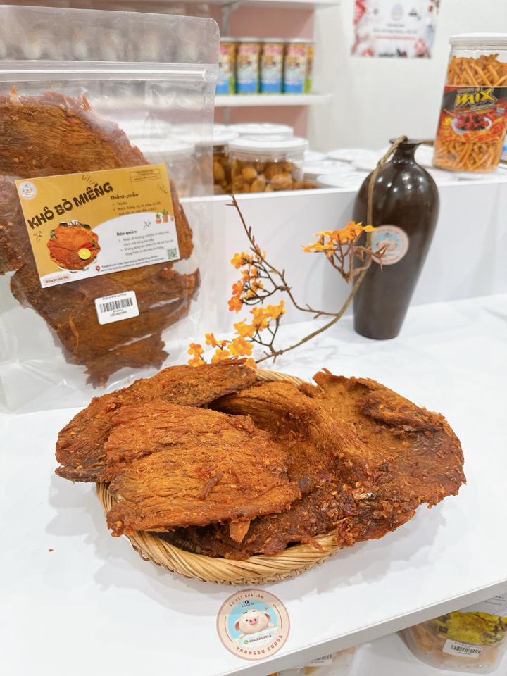 Bò Khô Miếng -duoc-ban-tai-Trangsu Foods