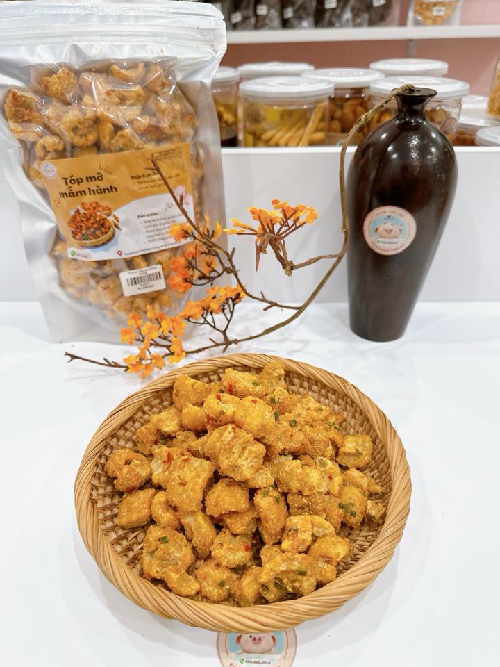 Tóp mỡ tỏi ớt-duoc-ban-tai-Trangsu Foods