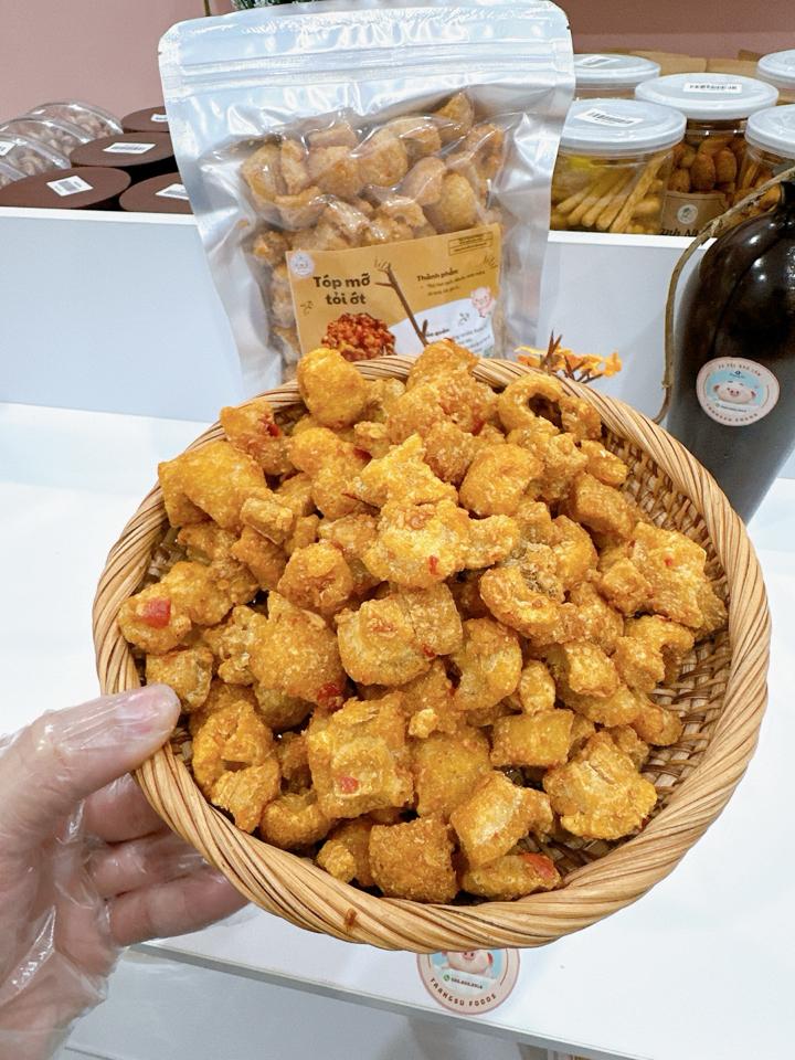 Tóp mỡ tỏi ớt-duoc-ban-tai-Trangsu Foods