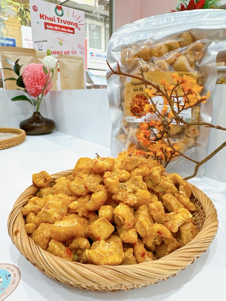 Tóp mỡ tỏi ớt-duoc-ban-tai-Trangsu Foods