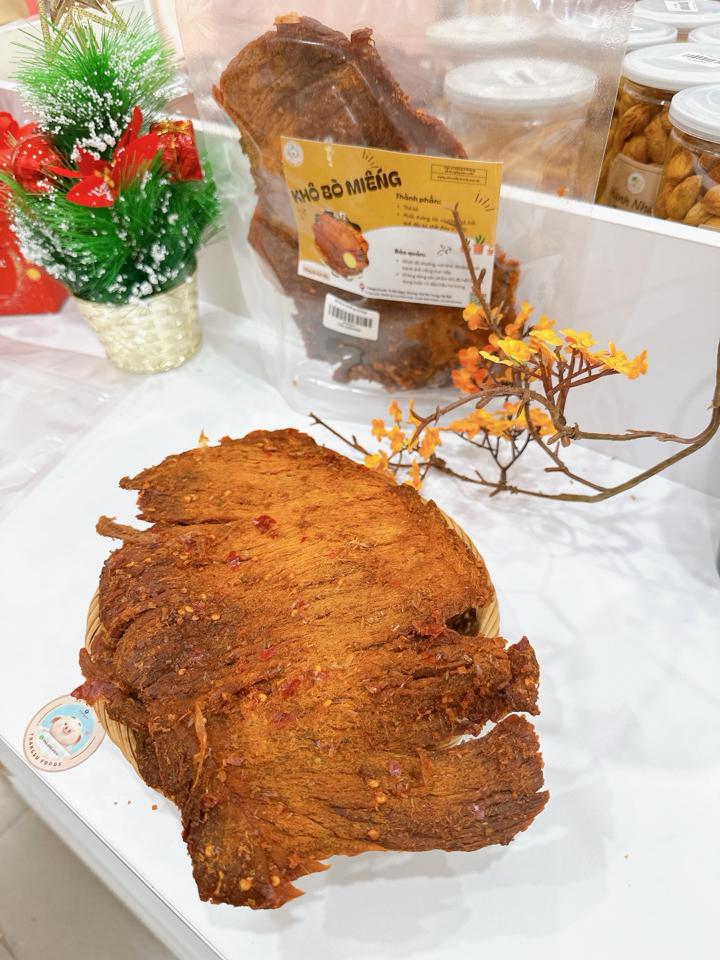 Bò Khô Miếng -duoc-ban-tai-Trangsu Foods