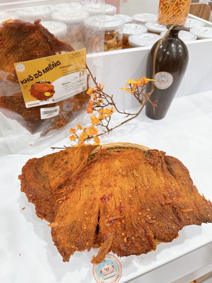 Bò Khô Miếng -duoc-ban-tai-Trangsu Foods