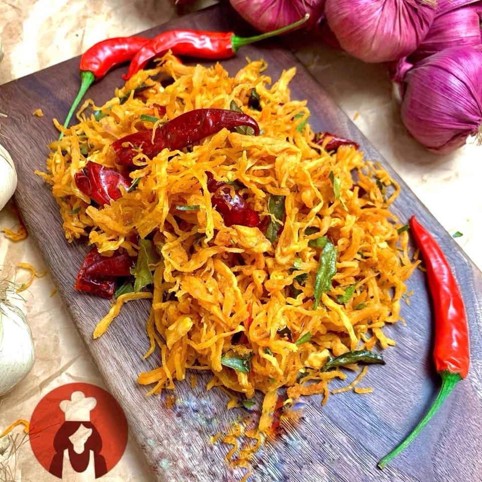 KHÔ GÀ LÁ CHANH-duoc-ban-tai-Trangsu Foods