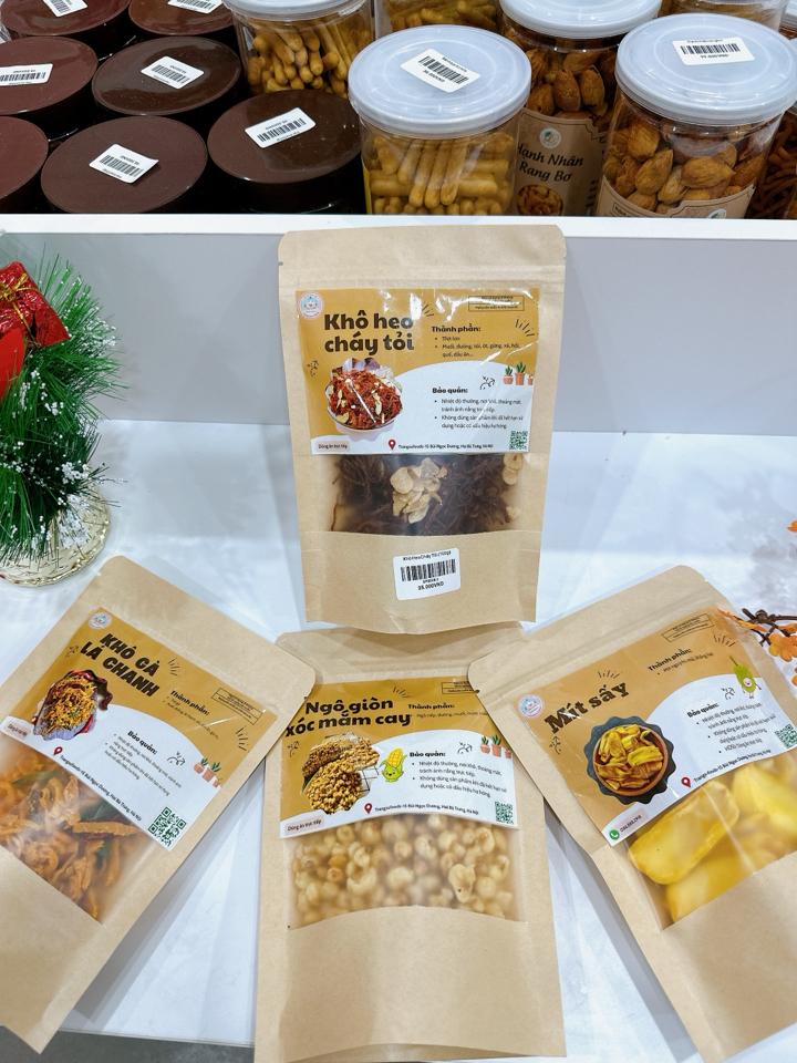 Combo 4 Vị gà heo bắp mít-duoc-ban-tai-Trangsu Foods