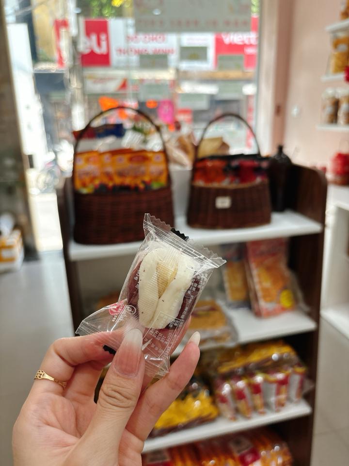 Táo đỏ sữa lạc đà nhân hạt điều-duoc-ban-tai-Trangsu Foods