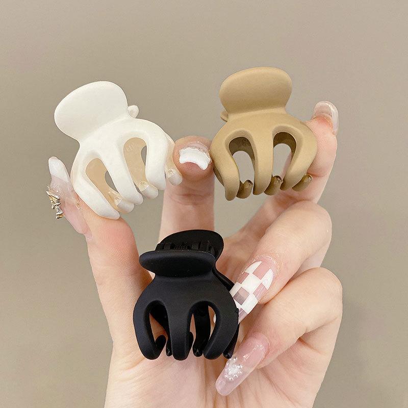 kẹp càng cua làm phồng tóc-duoc-ban-tai-Pity shop 2
