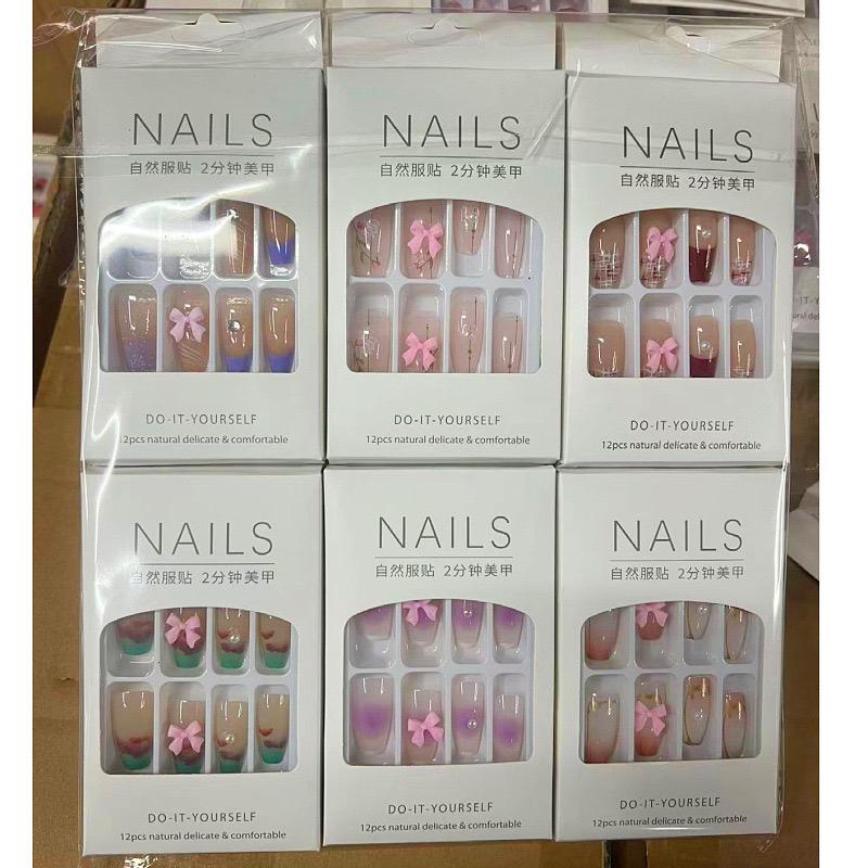Hộp nails móng giả đính charm-duoc-ban-tai-Pity shop 2