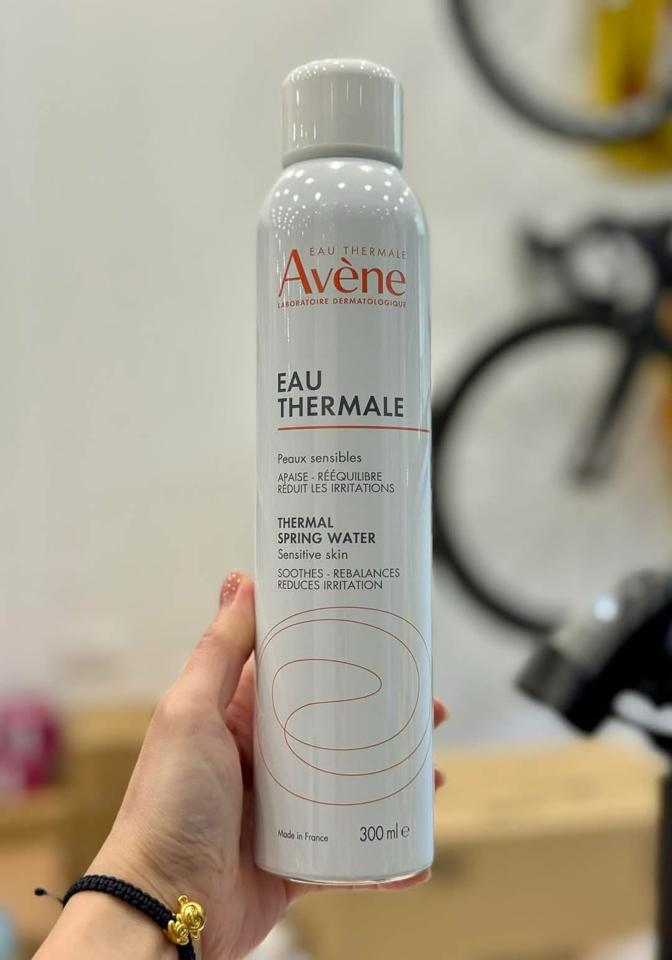 Xk Xịt khoáng Avene-duoc-ban-tai-Cỏ ba lá-Shop