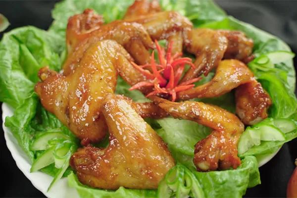 Cánh gà chiên mắm-duoc-ban-tai-Hồ Câu Cá Giải Trí 3 Đô