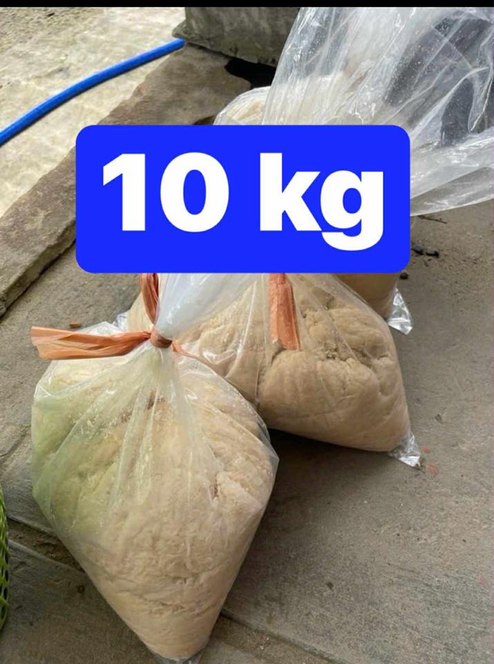 Bún Câu Chua Thơm-duoc-ban-tai-Hồ Câu Cá Giải Trí 3 Đô