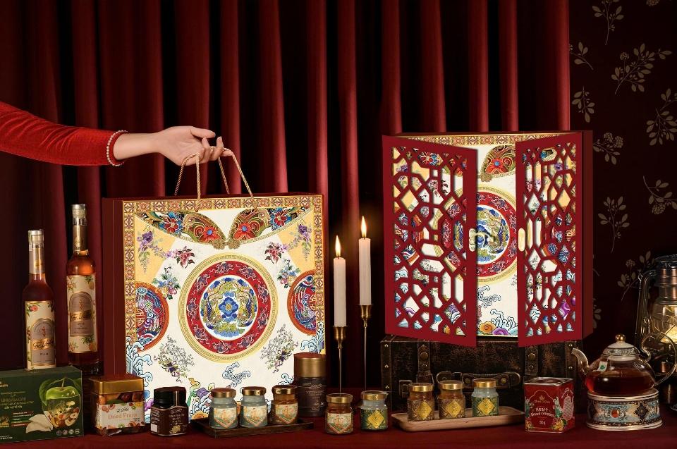 Hộp bánh đỏ-duoc-ban-tai-Phụ kiện & Quà Tết 369 Mỹ Hạnh