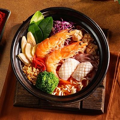 Mỳ cay hải sản-duoc-ban-tai-Tteokbokki Qlinh