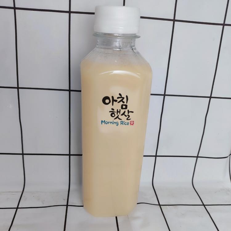 Nước gạo Hàn Quốc-duoc-ban-tai-Tteokbokki Qlinh
